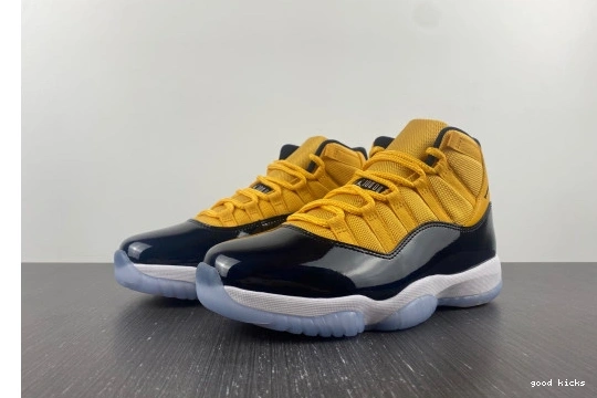 Jordan Air yellow 11 AJ11 and black 0331